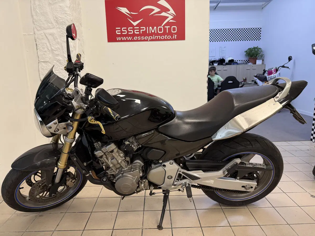 Honda Hornet 600 (2005 - 06) (2)