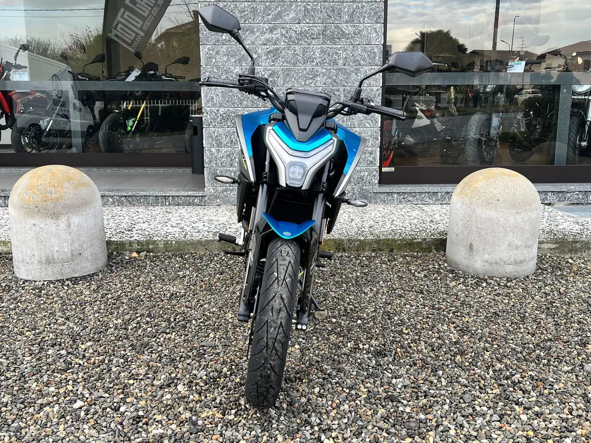 CFMOTO 125NK (2025 - 26) (3)