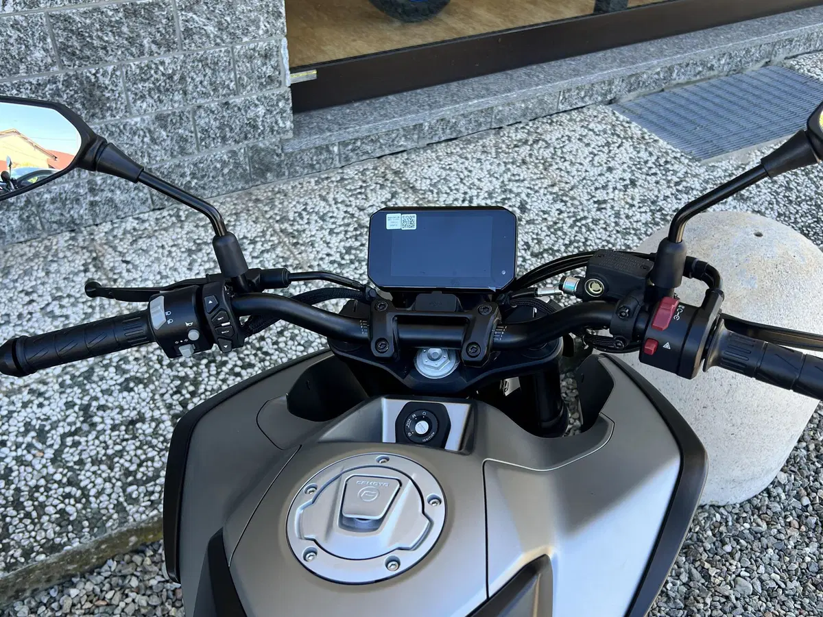 CFMOTO 125NK (2025 - 26) (7)