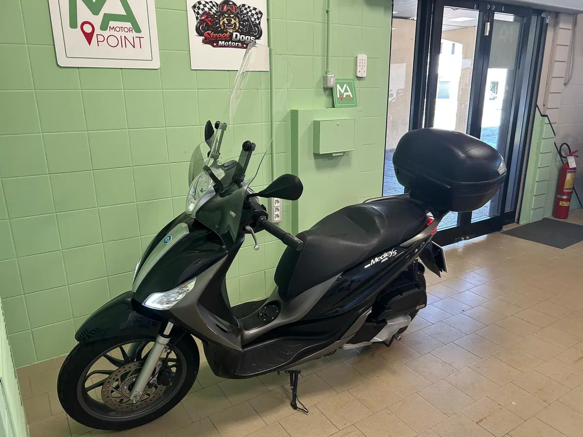 Piaggio Medley 150 S ABS (2016 - 19) (7)
