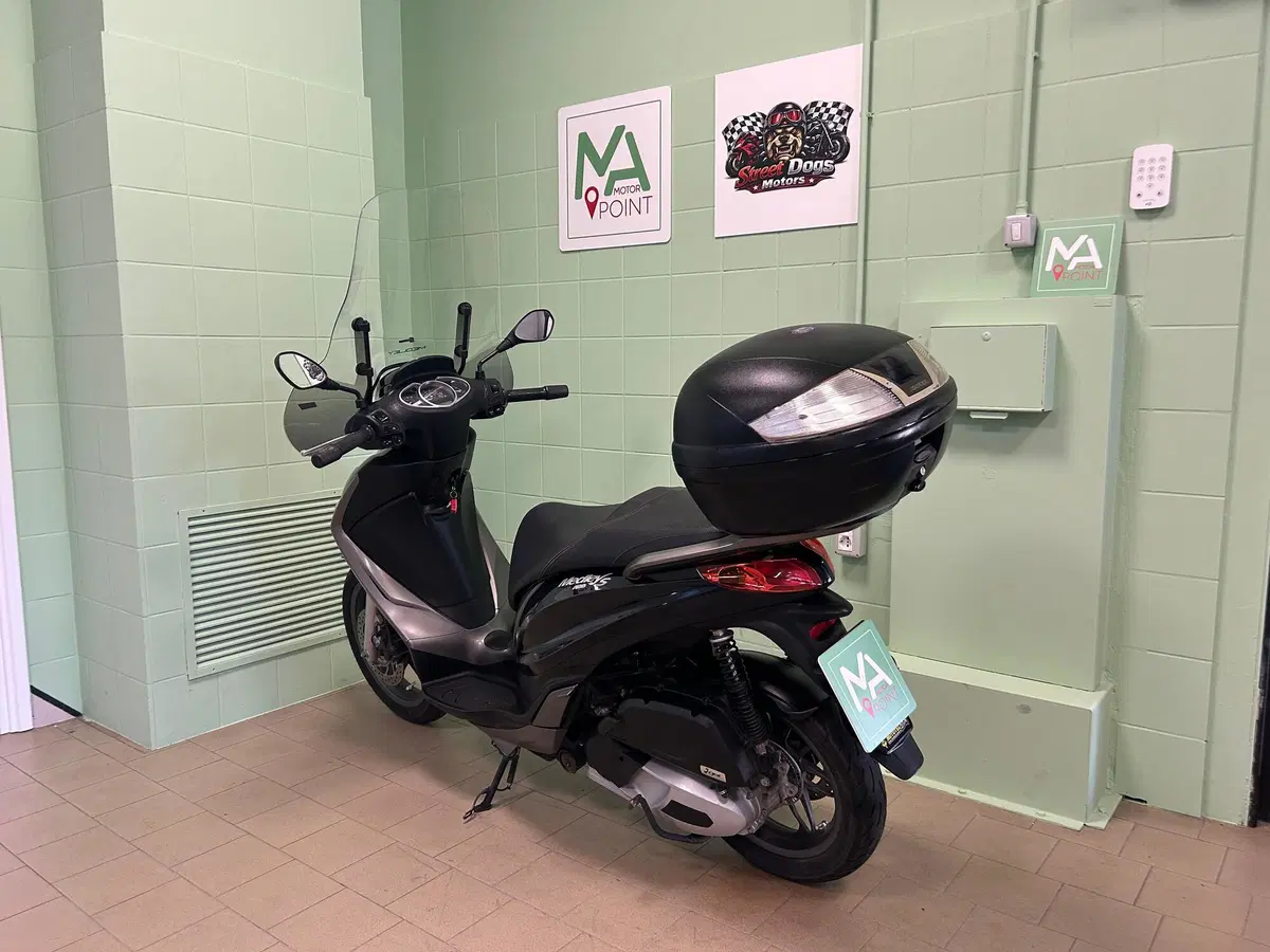 Piaggio Medley 150 S ABS (2016 - 19) (19)