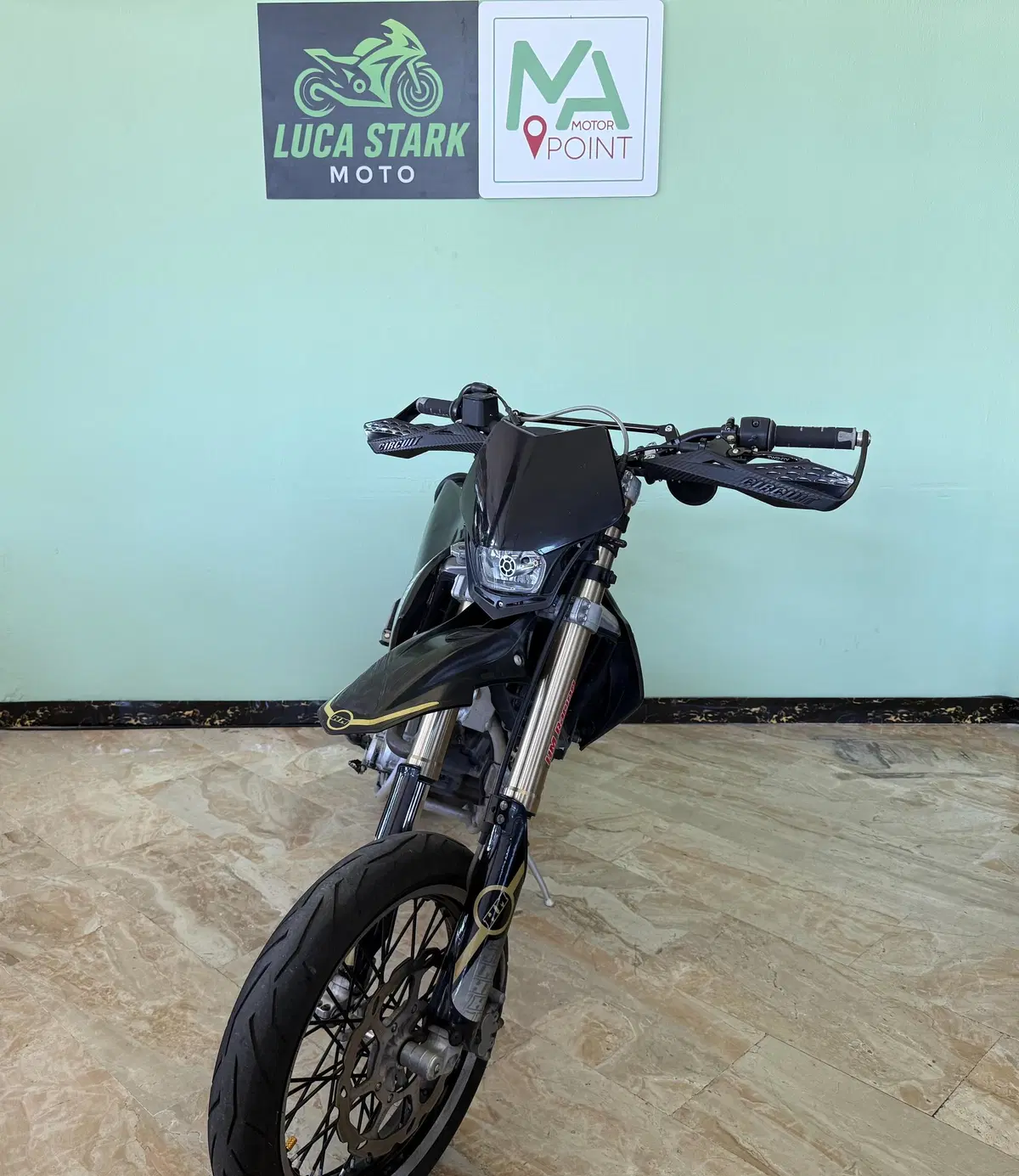 HM CRM F125 X Derapage RR 4t (3)