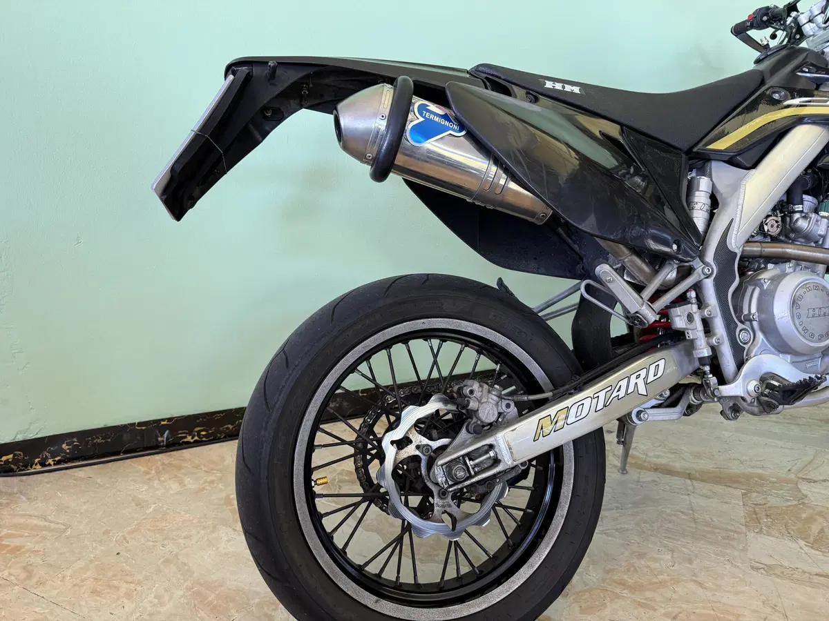 HM CRM F125 X Derapage RR 4t (6)