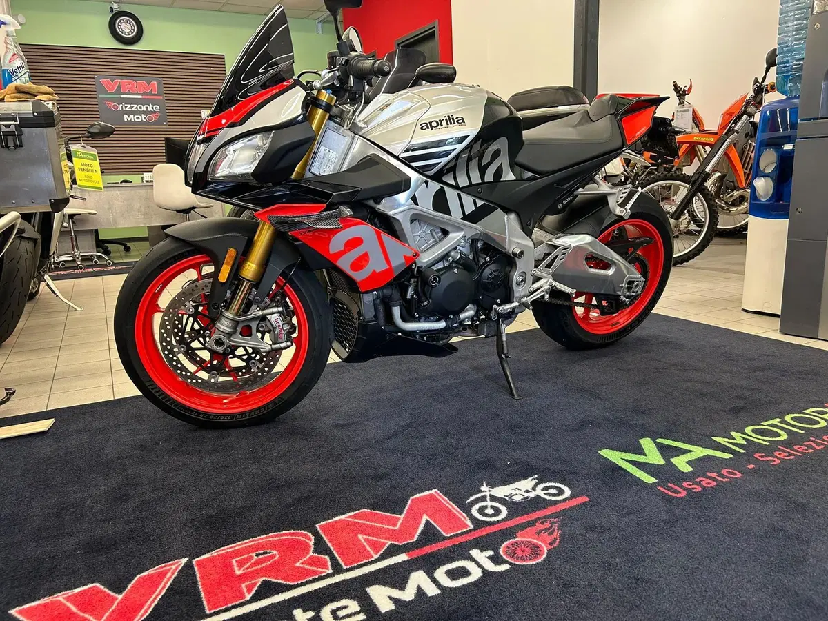 Aprilia Tuono V4 Factory (2017 - 18)