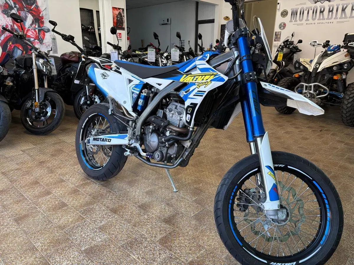 Valenti Racing SM 125 Z (2020 - 22) (6)