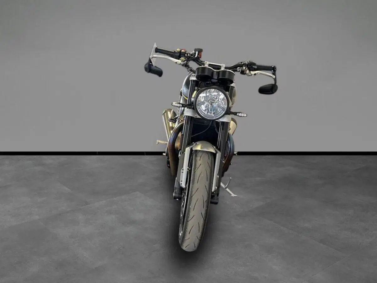 Triumph Speed Twin 1200 (2021 - 24) (3)