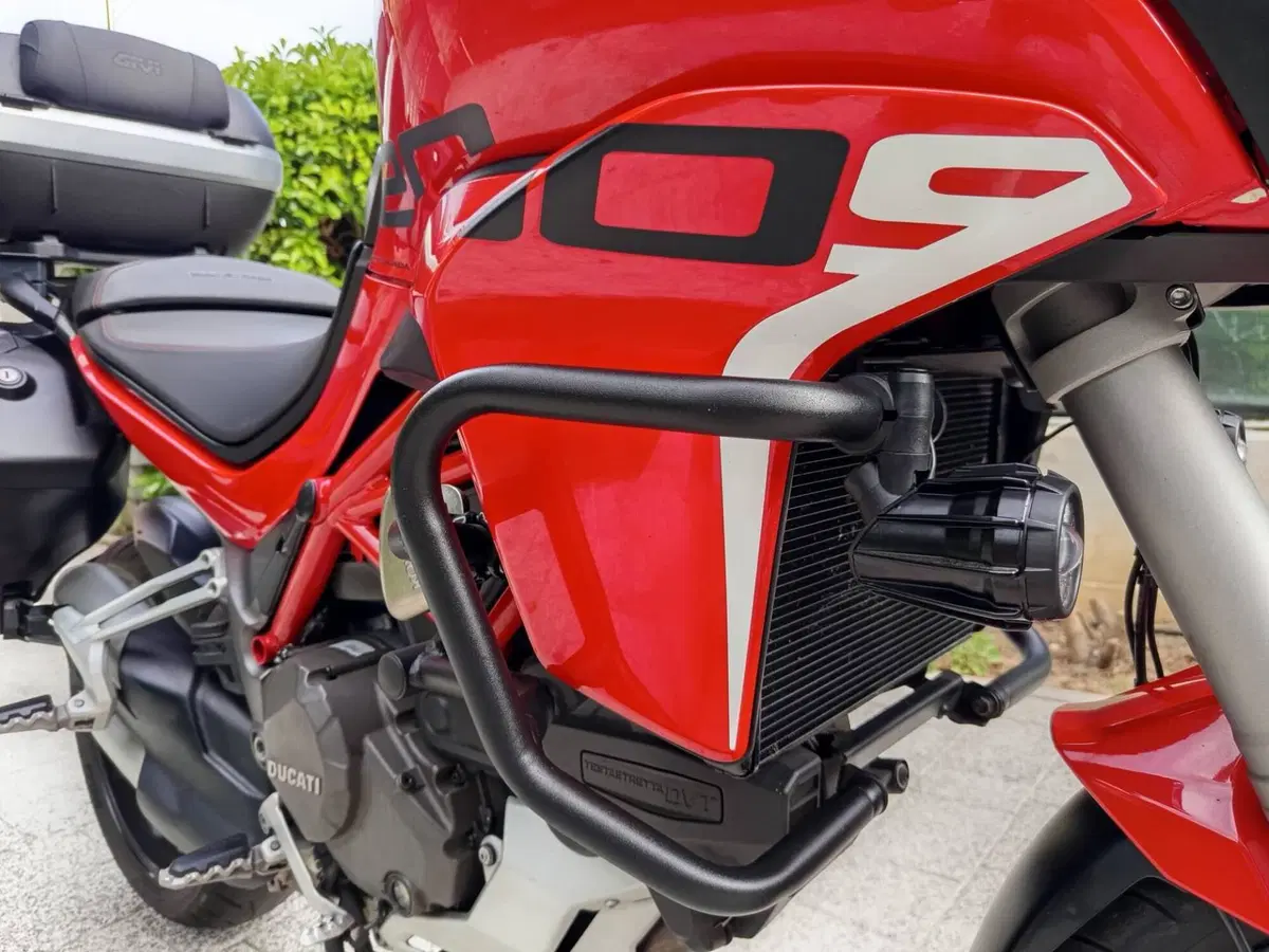 Ducati Multistrada 1200 S (2015 - 17) (10)