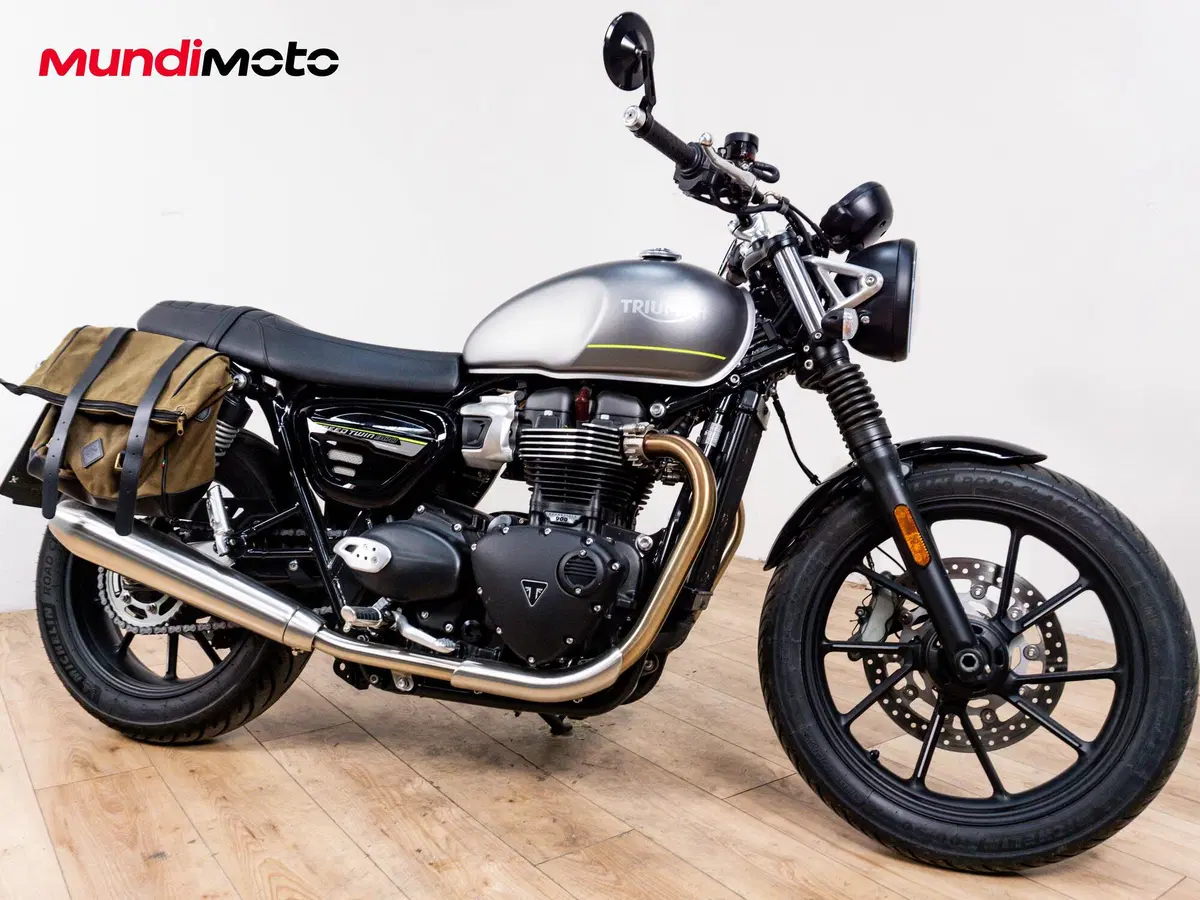 Triumph Speed Twin 900 (2023 - 24) (2)