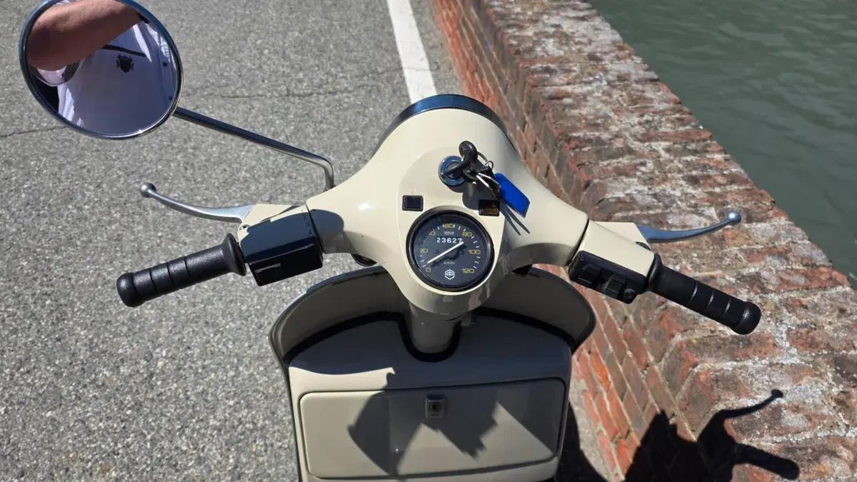 Piaggio PX 150 E (3)
