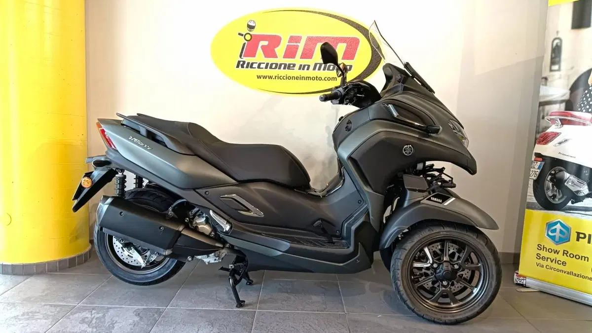 Yamaha Tricity 300 (2021 - 24) (2)