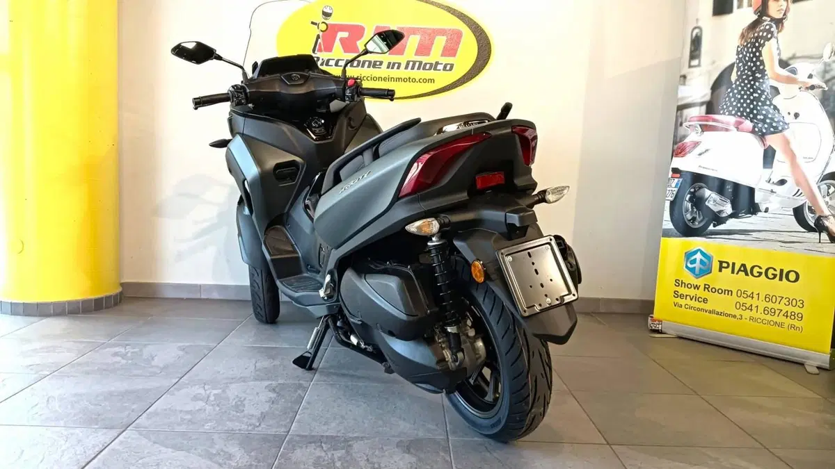 Yamaha Tricity 300 (2021 - 24) (5)