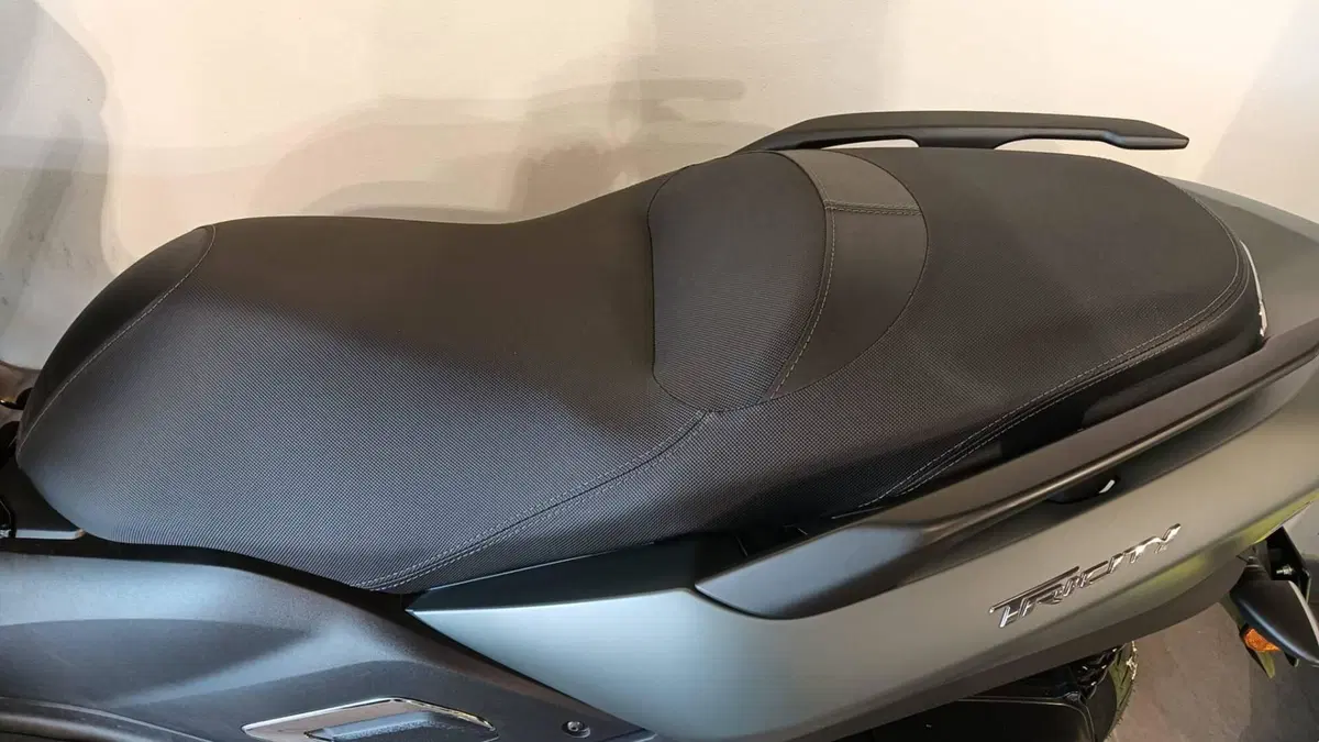 Yamaha Tricity 300 (2021 - 24) (7)