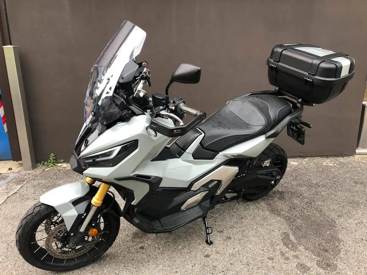 Honda X-ADV 750 DCT (2021 - 24) (4)