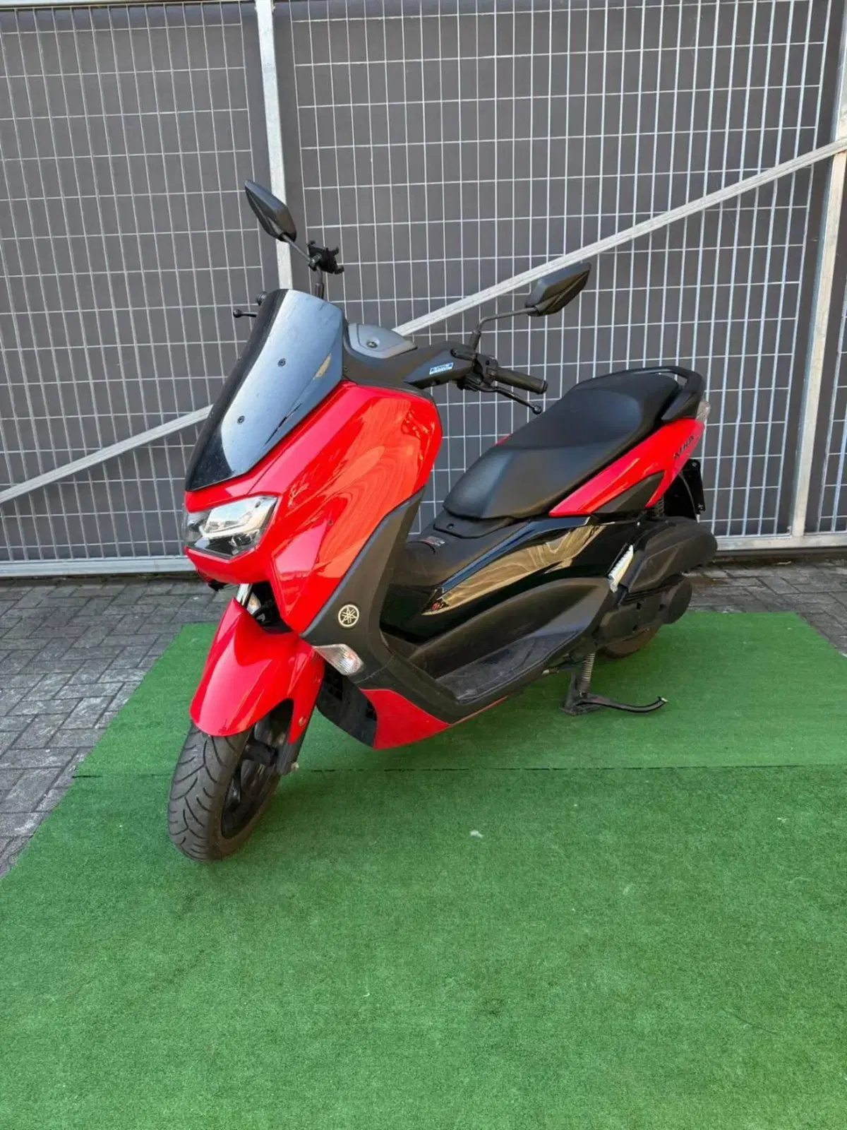 Yamaha N-Max 125 (2025 - 26) (5)