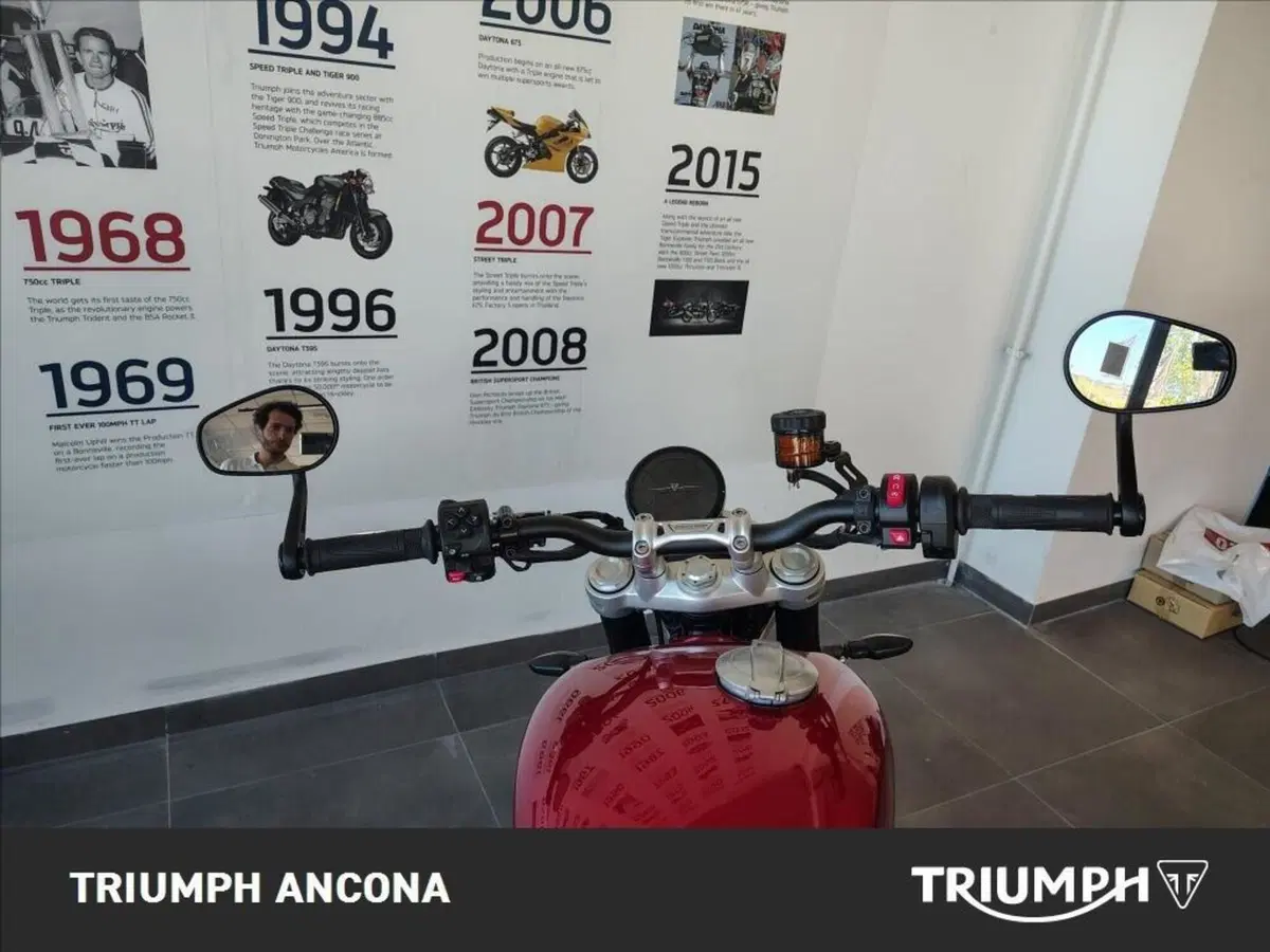 Triumph Speed Twin 1200 (2025 - 26) (10)