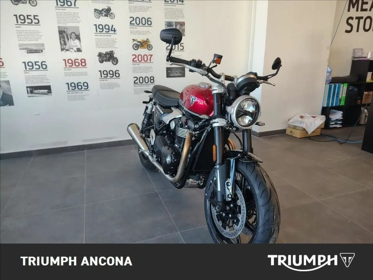 Triumph Speed Twin 1200 (2025 - 26) (6)