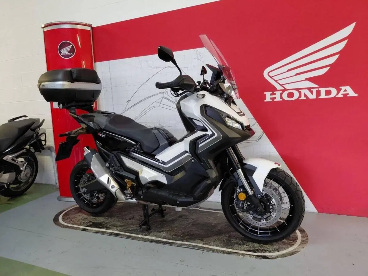 Honda X-ADV 750 (2018 - 20) (2)