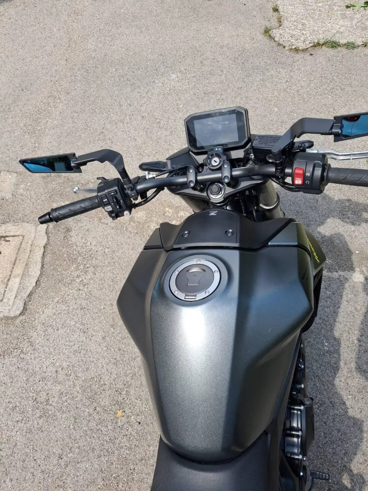 Honda CB 750 Hornet (2023 - 24) (8)