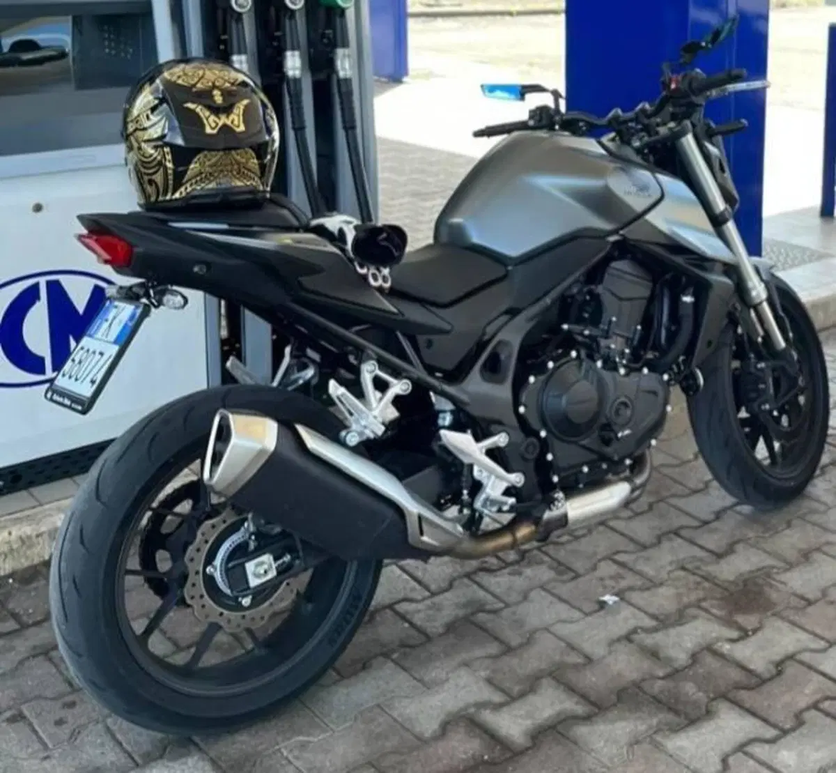 Honda CB 750 Hornet (2023 - 24) (9)