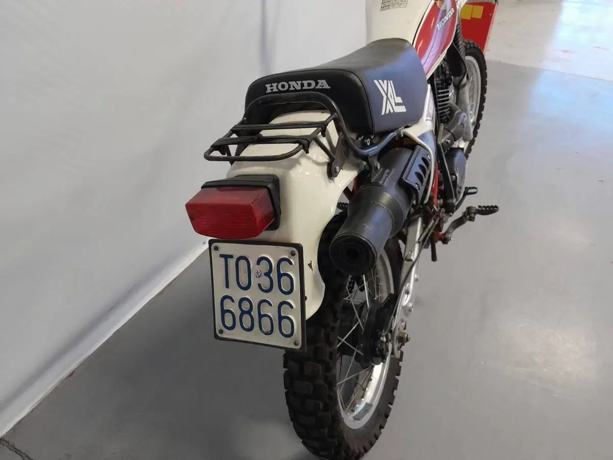 Honda XL 500 R (8)
