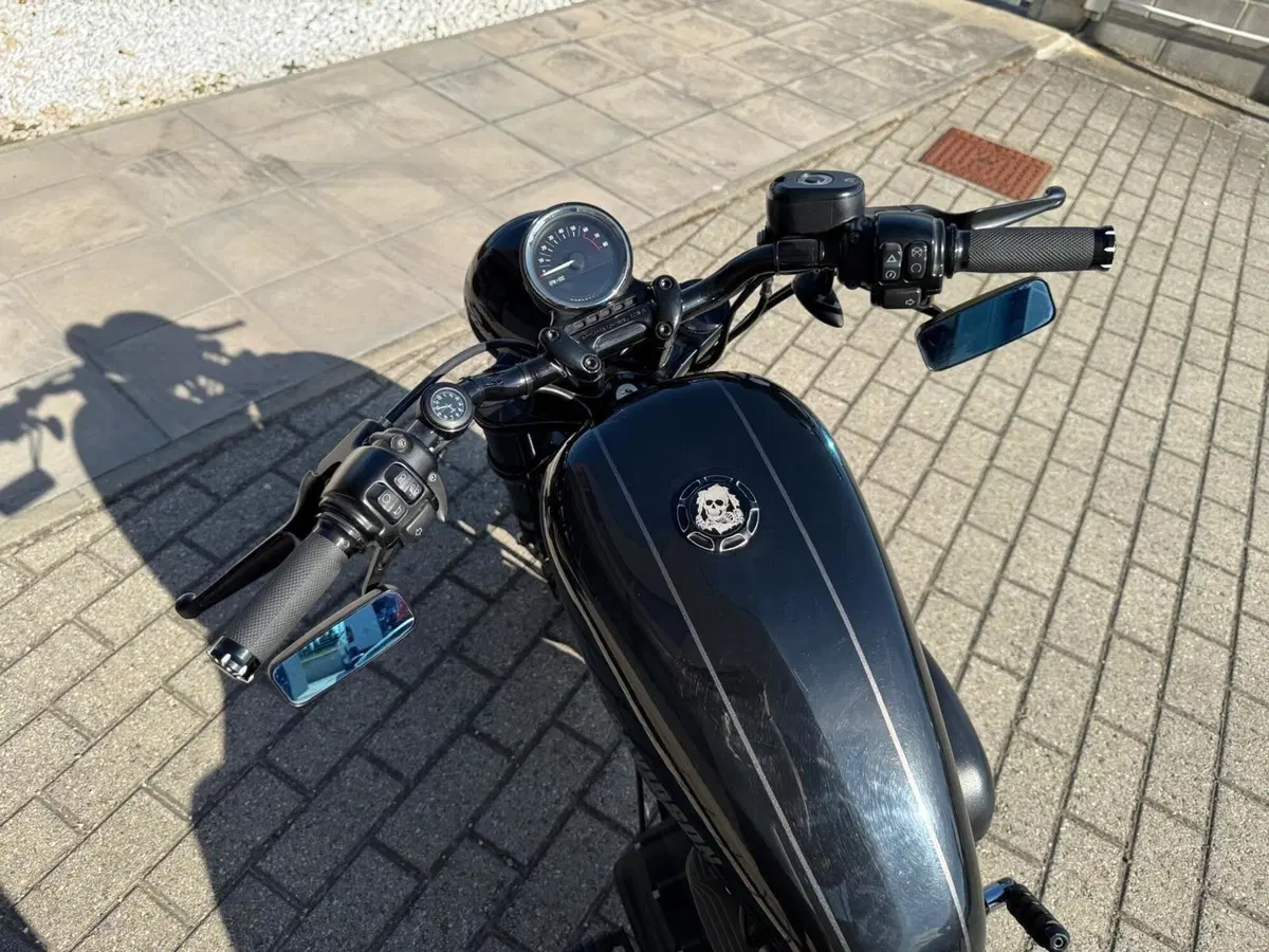 Harley-Davidson XL 1200 CX Roadster (2016 - 18) (5)