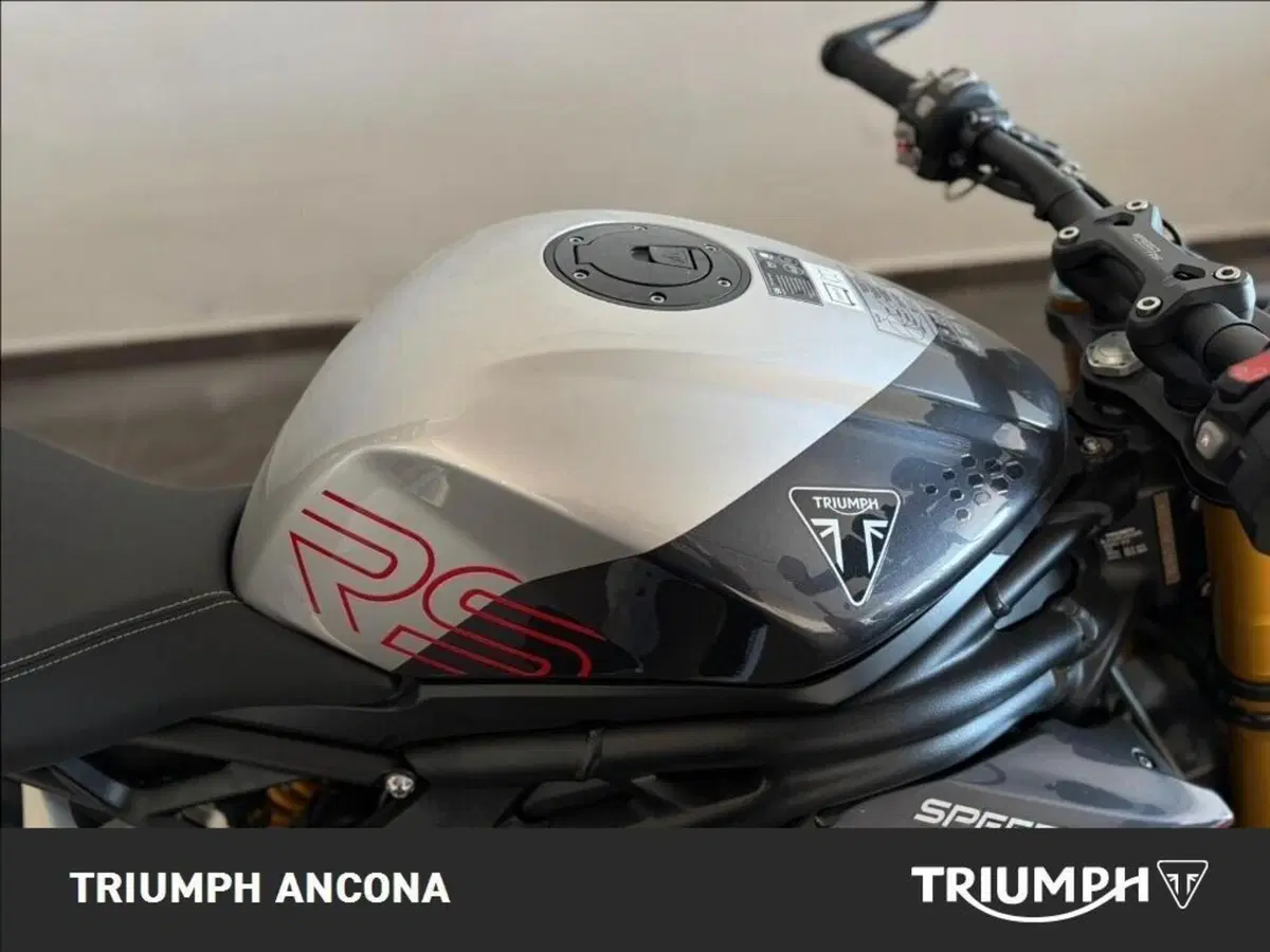 Triumph Speed Triple 1200 RS (2025 - 26) (2)