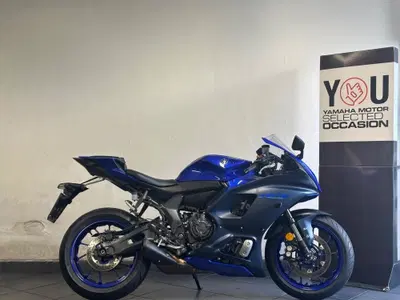 Yamaha YZF R7 (2021 - 25) usata