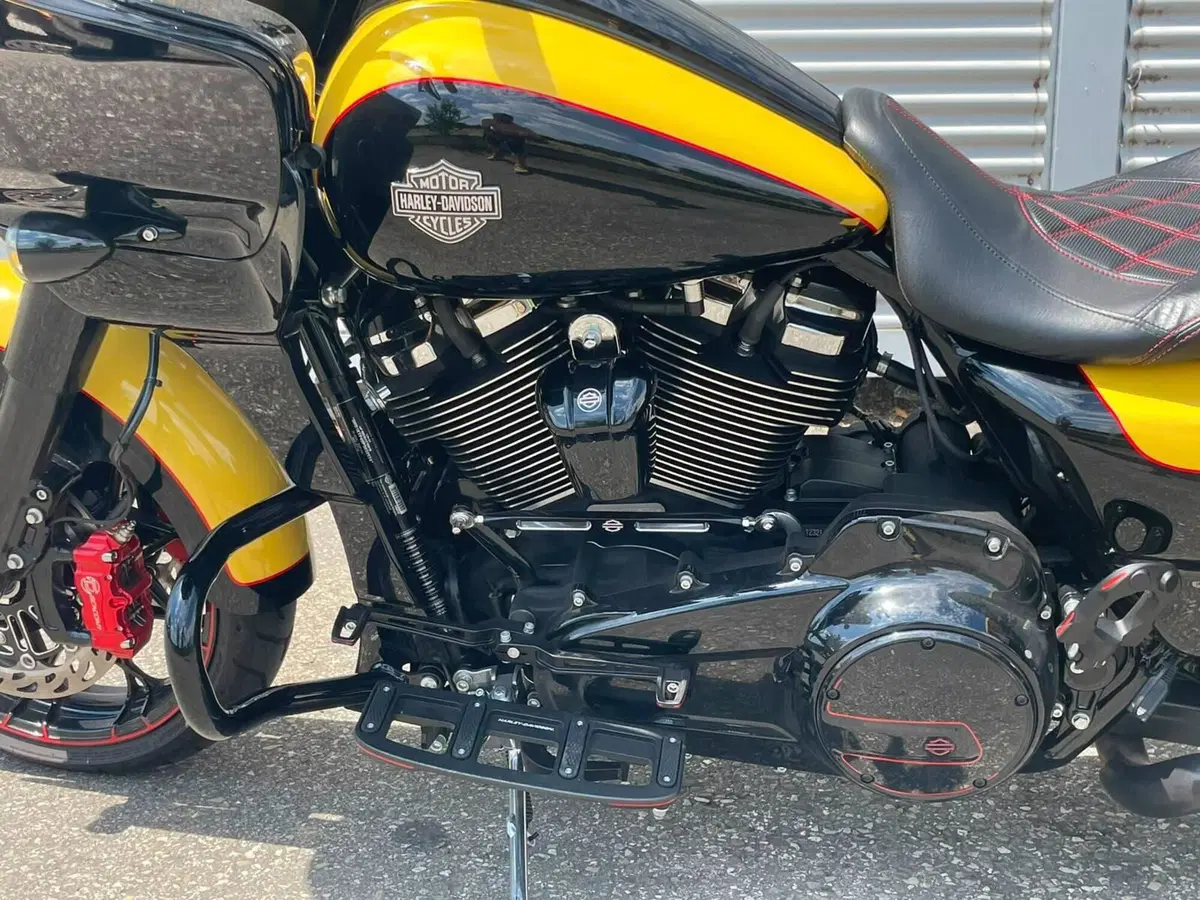 Harley-Davidson Road Glide Special (2021 - 23) (13)