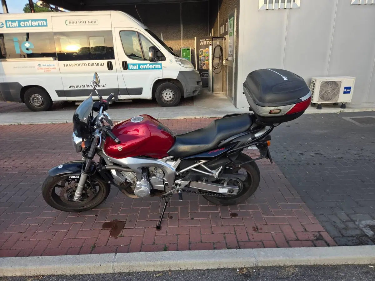 Yamaha FZ6 (2004 - 07) (8)
