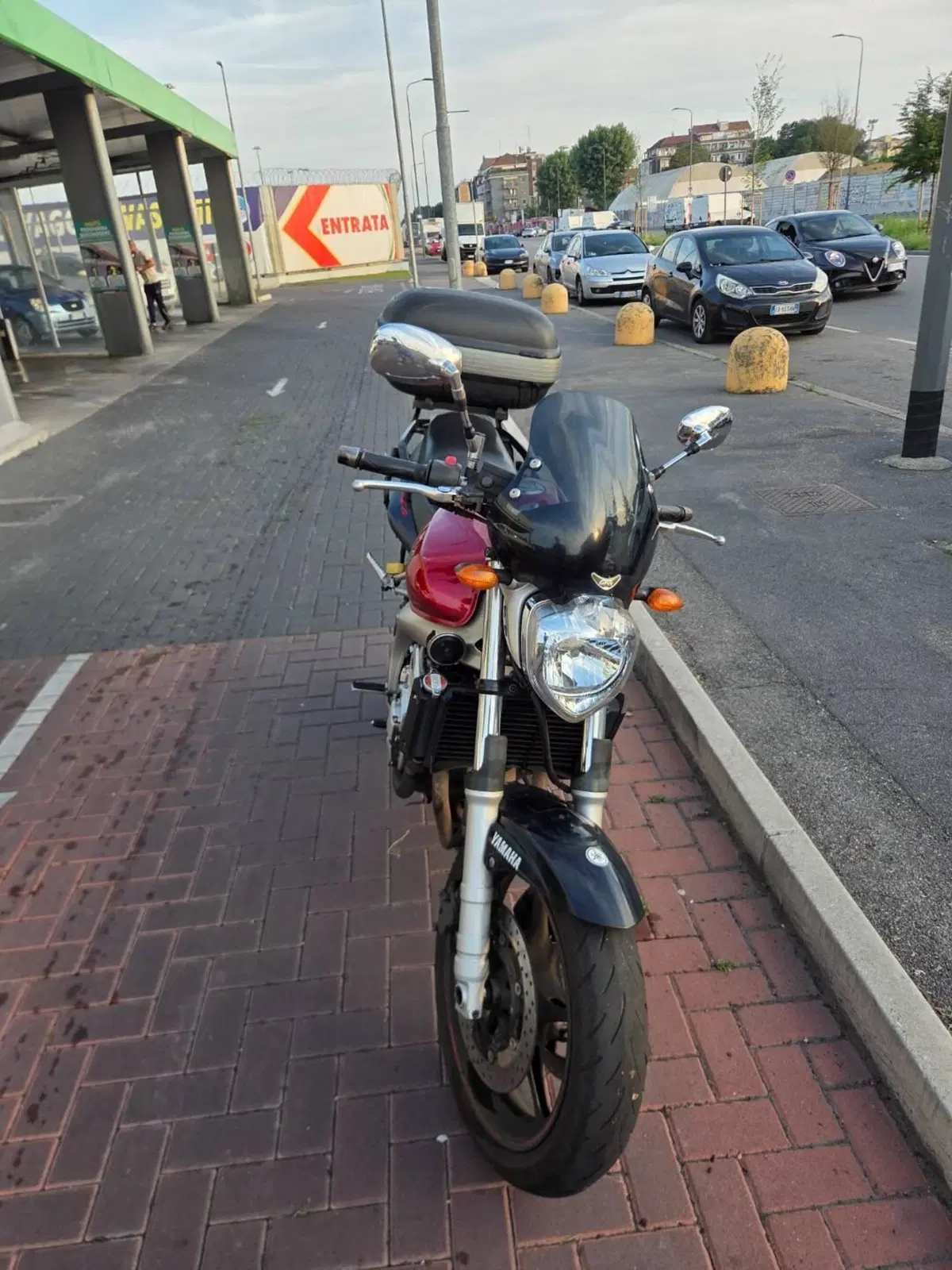 Yamaha FZ6 (2004 - 07) (10)