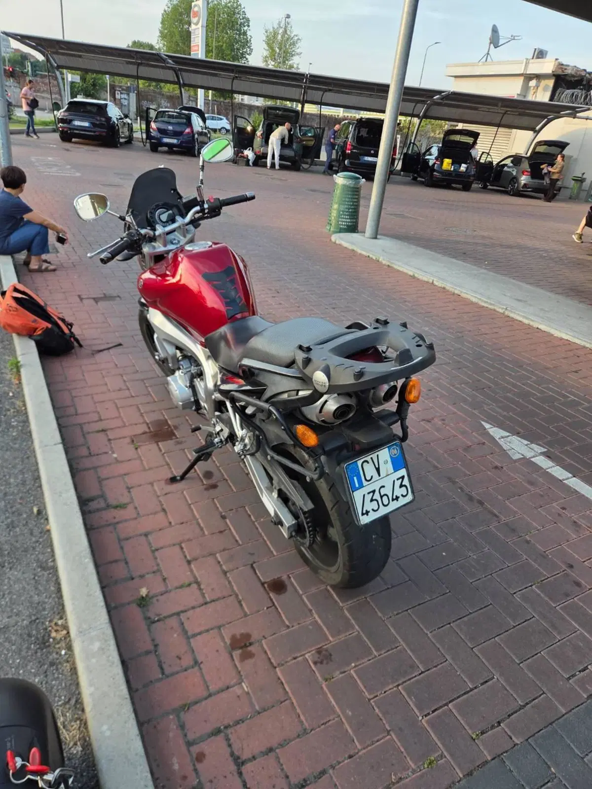 Yamaha FZ6 (2004 - 07) (12)