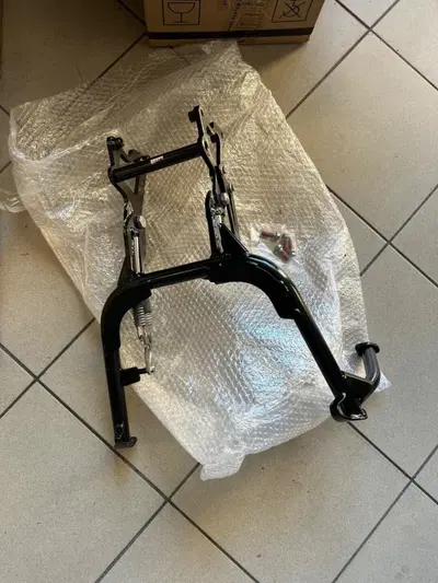 Cavalletto centrale per tuareg 660 Aprilia