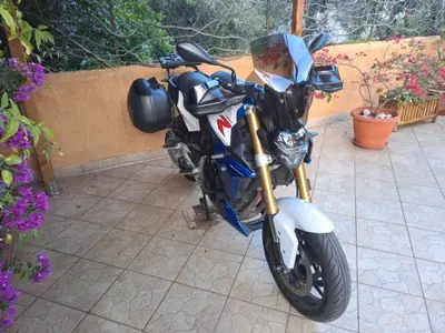 Bmw F 900 R (2021 - 24) usata
