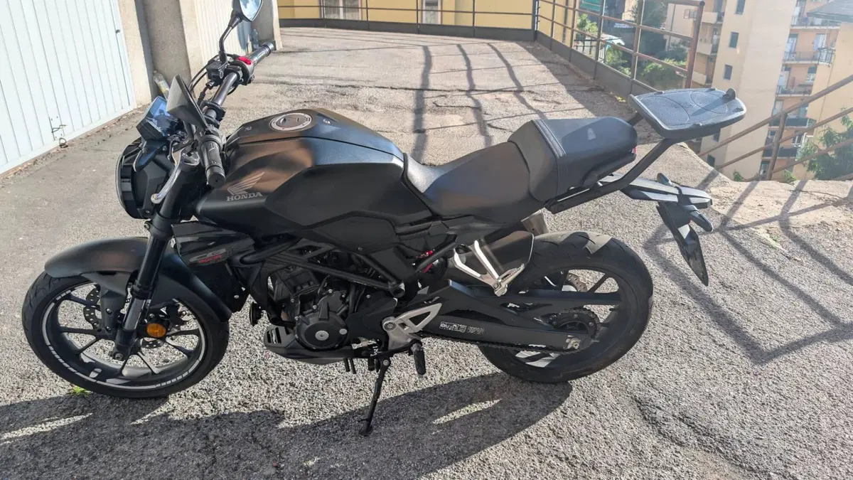 Honda CB 300 R (2022 - 26) (9)