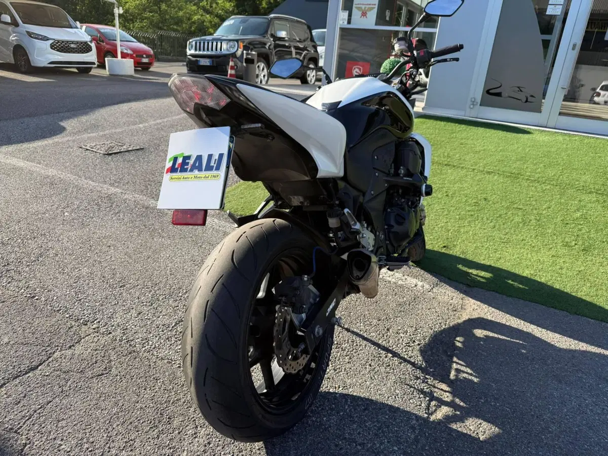 Kawasaki Z 750 (2007 - 14) (5)