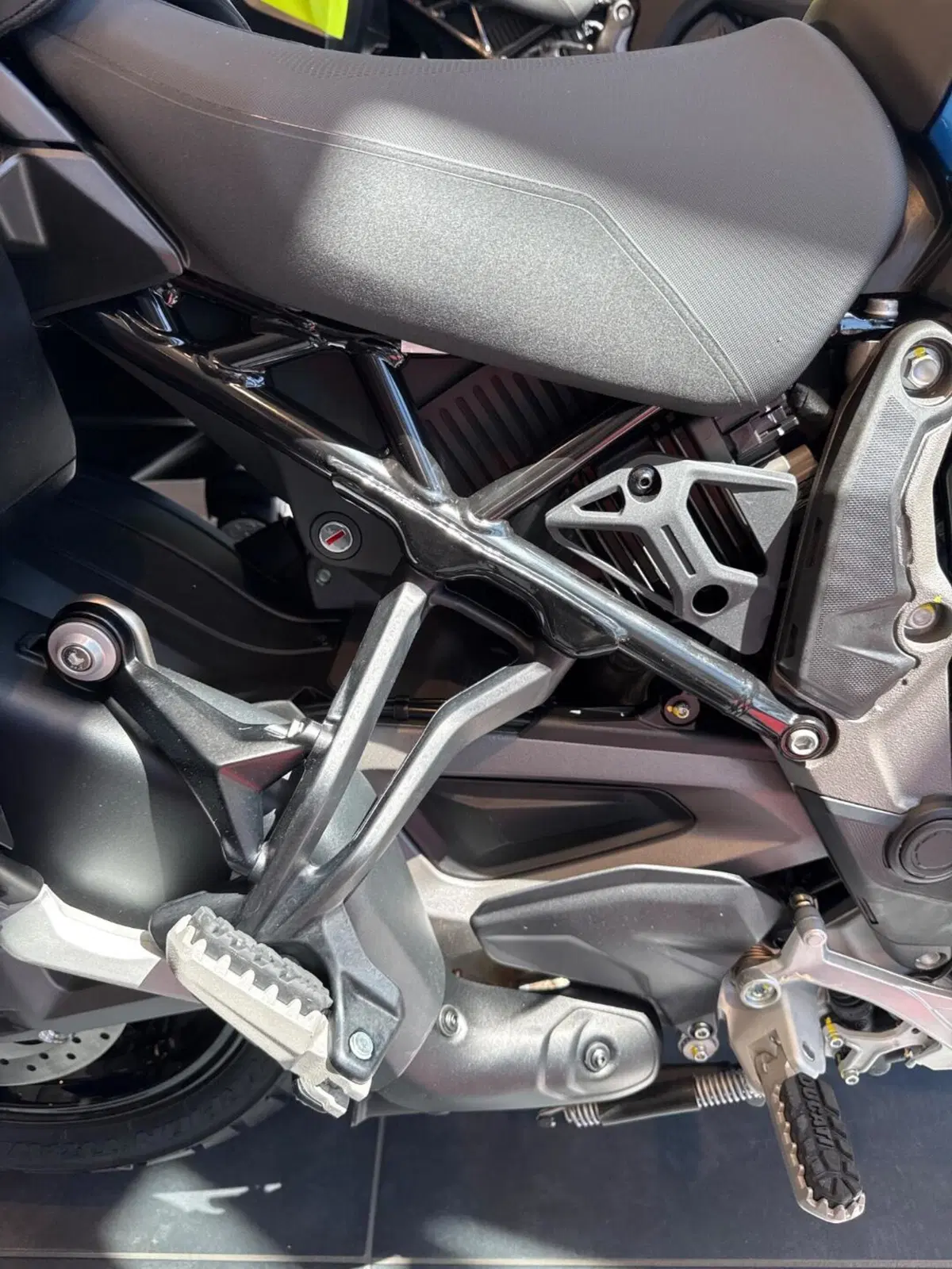 Ducati Multistrada V4 S (2025 - 26) (13)
