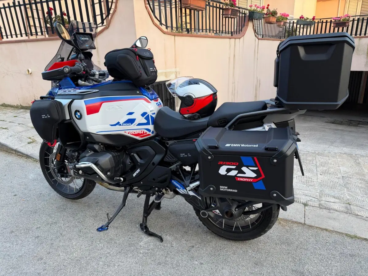Bmw R 1300 GS Adventure Trophy (2025 - 26) (2)