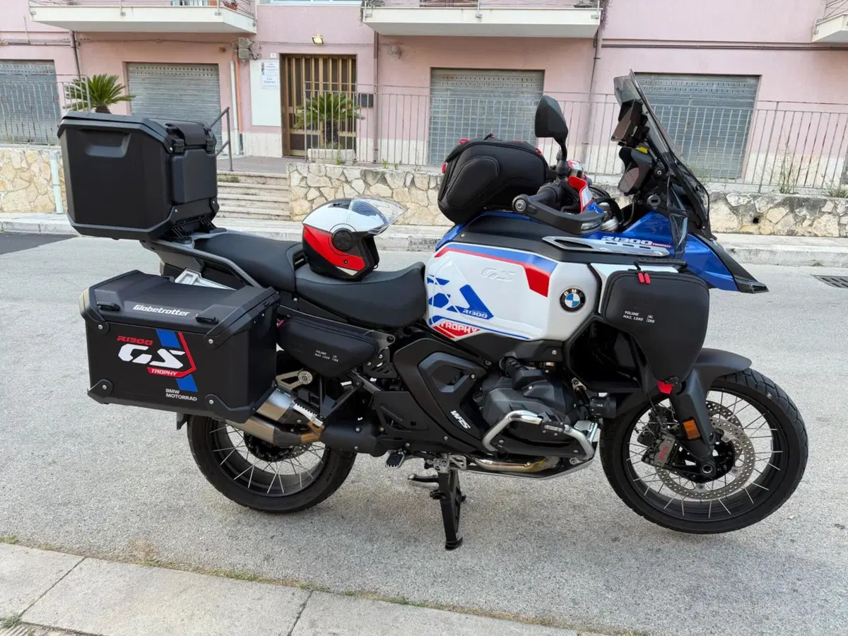 Bmw R 1300 GS Adventure Trophy (2025 - 26) (6)