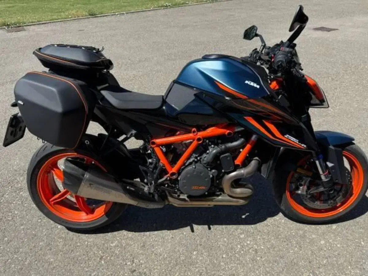 KTM 1290 Super Duke R EVO (2022 - 23)