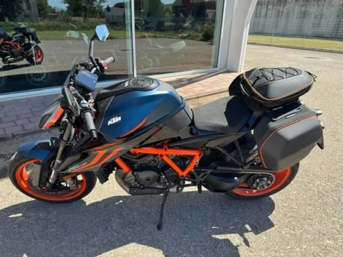 KTM 1290 Super Duke R EVO (2022 - 23) (2)