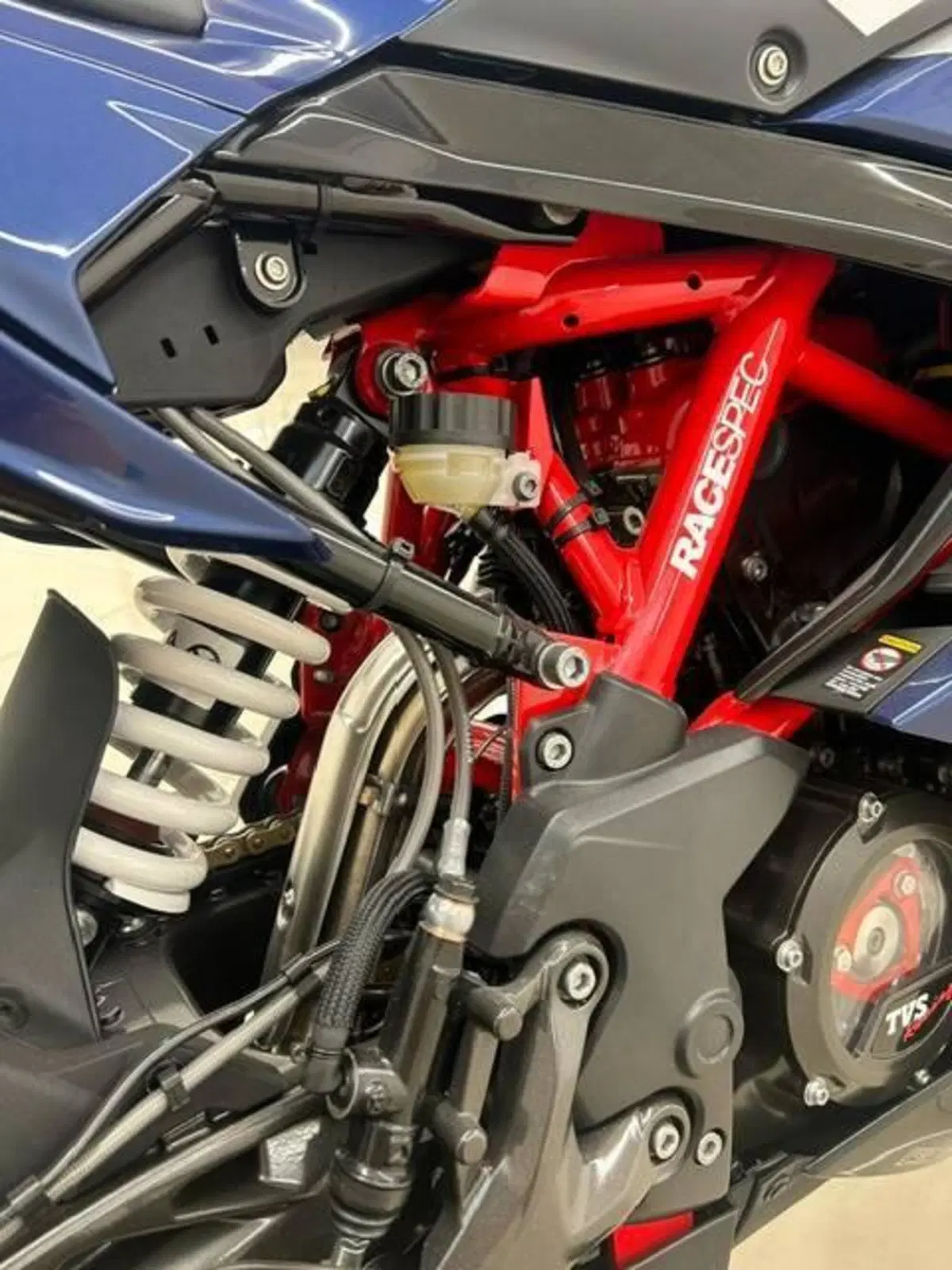 TVS Motor RR 310 BTO Race Replica (2024 - 26) (14)