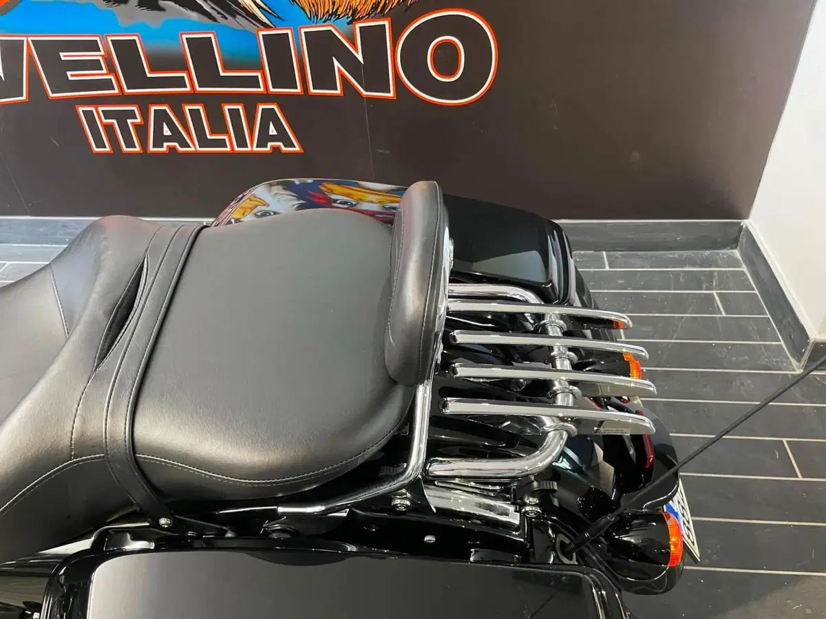 Harley-Davidson 114 Street Glide Special (2019 - 20) - FLHXS (16)