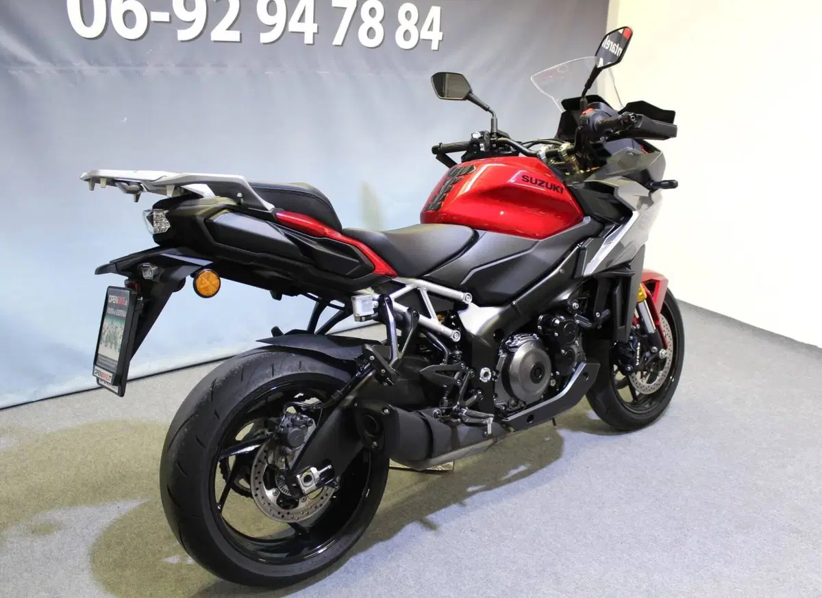 Suzuki GSX-S1000GX (2024 - 26) (4)