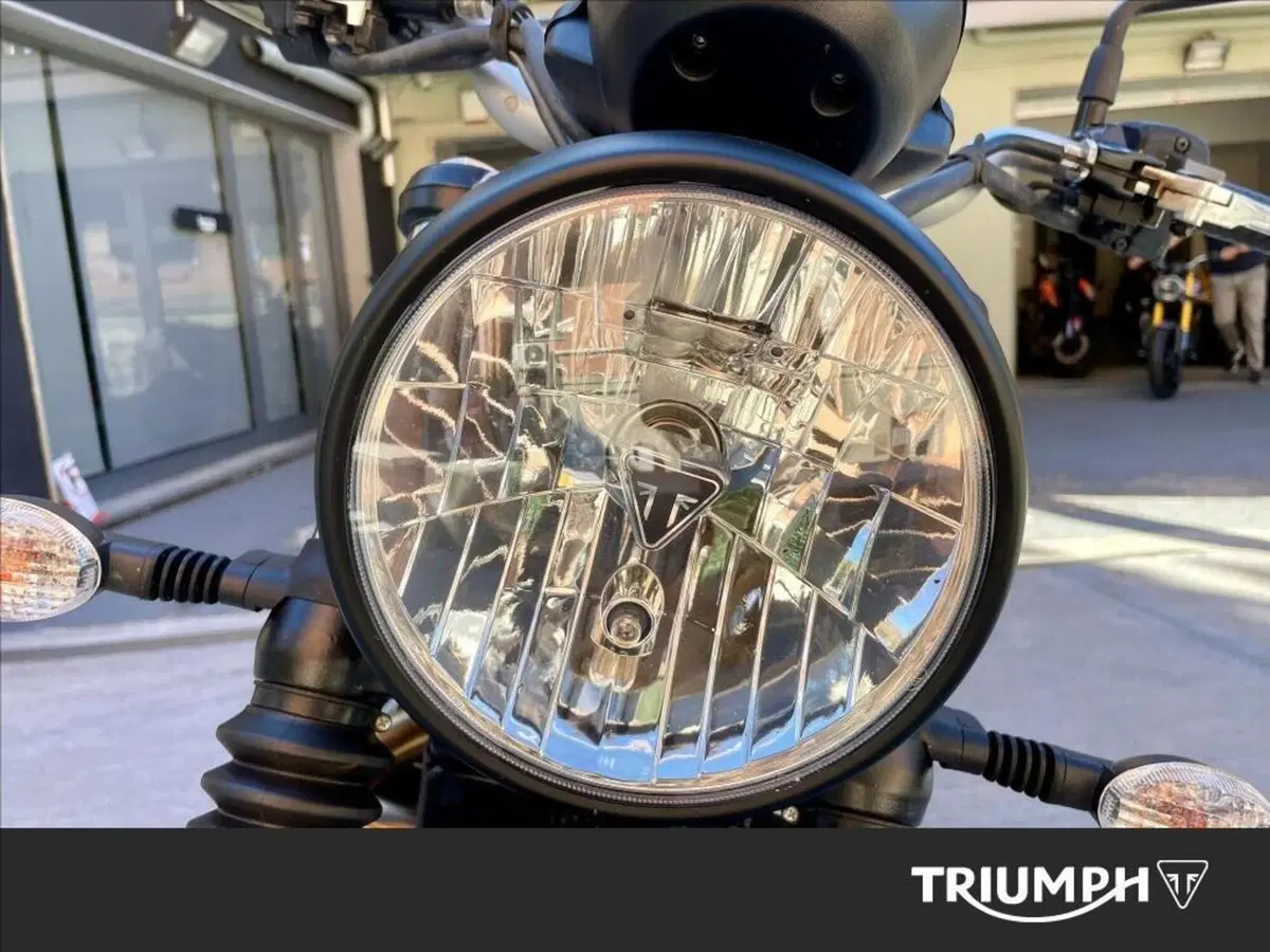 Triumph Scrambler 900 Icon Edition (2025 - 26) (11)