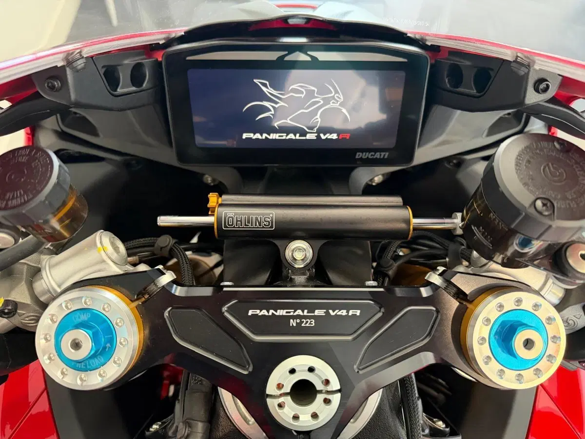 Ducati Panigale V4 R (2026) (9)