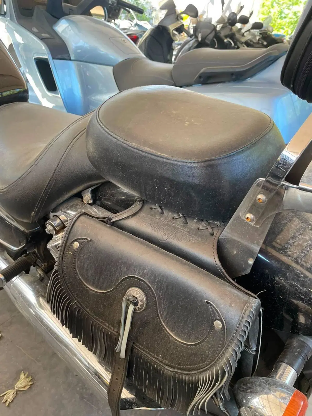 Honda VT 750 C Shadow Monotone (1997 - 01) (6)