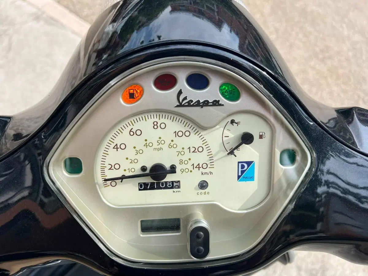 Vespa LX 125 (6)