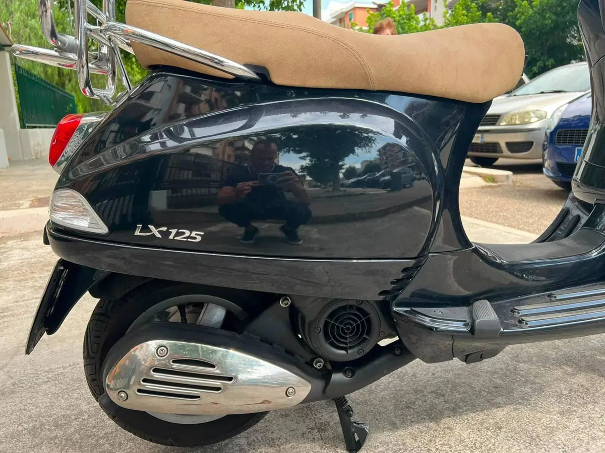 Vespa LX 125 (8)
