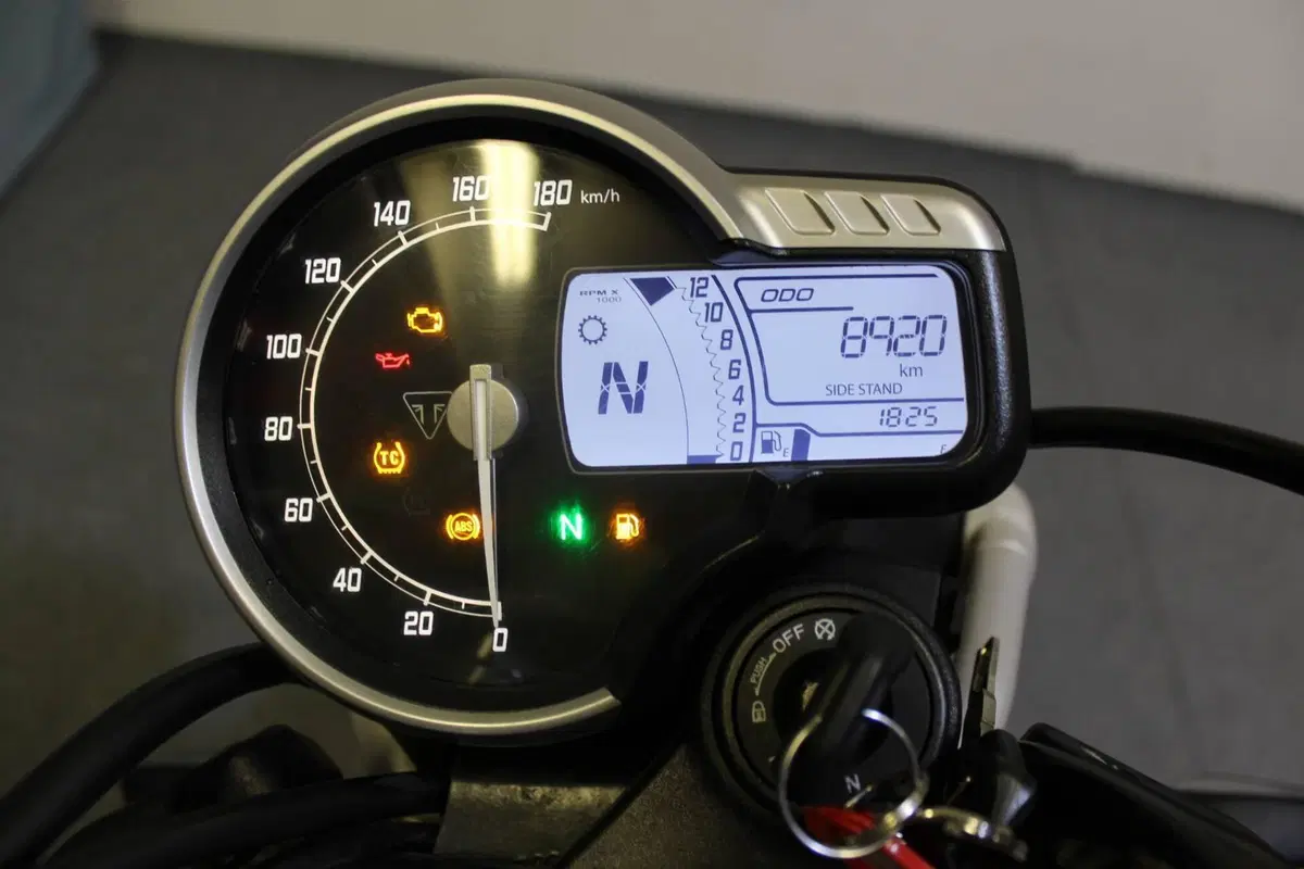 Triumph Scrambler 400 X (2024 - 26) (3)