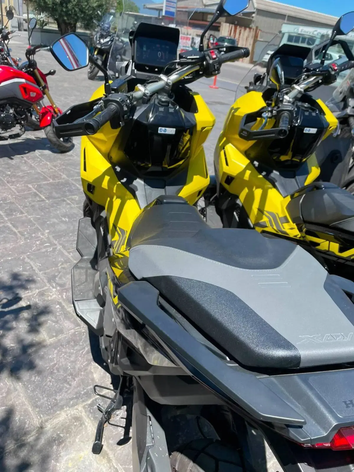Honda X-ADV 750 (2025 - 26) (2)